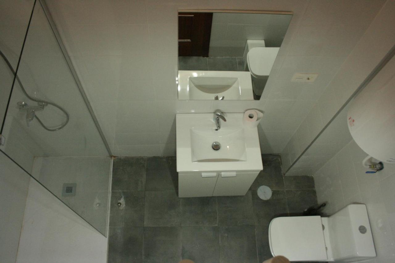 Golondrinas De Malaga "Apartamentos Con Mucho Arte" Y Terraza Solarium En Coliving 外观 照片