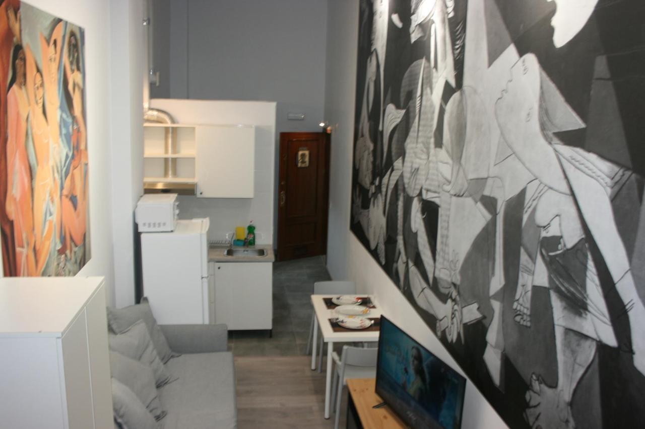 Golondrinas De Malaga "Apartamentos Con Mucho Arte" Y Terraza Solarium En Coliving 外观 照片