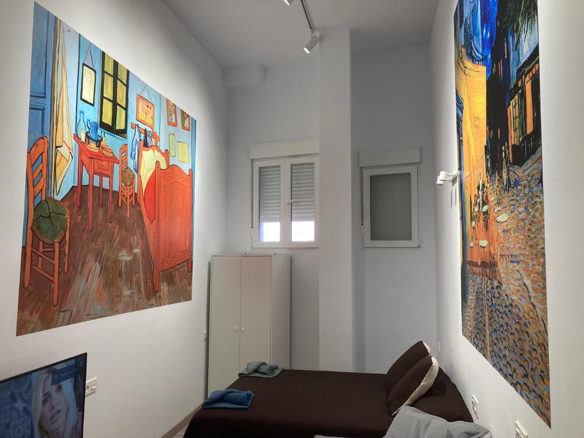 Golondrinas De Malaga "Apartamentos Con Mucho Arte" Y Terraza Solarium En Coliving 外观 照片